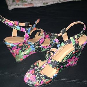 LENA WEDGES